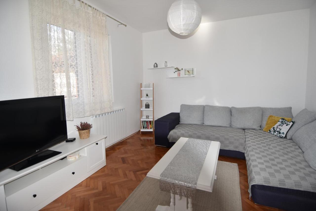 Apartment *Biba* Dugi Rat Kültér fotó